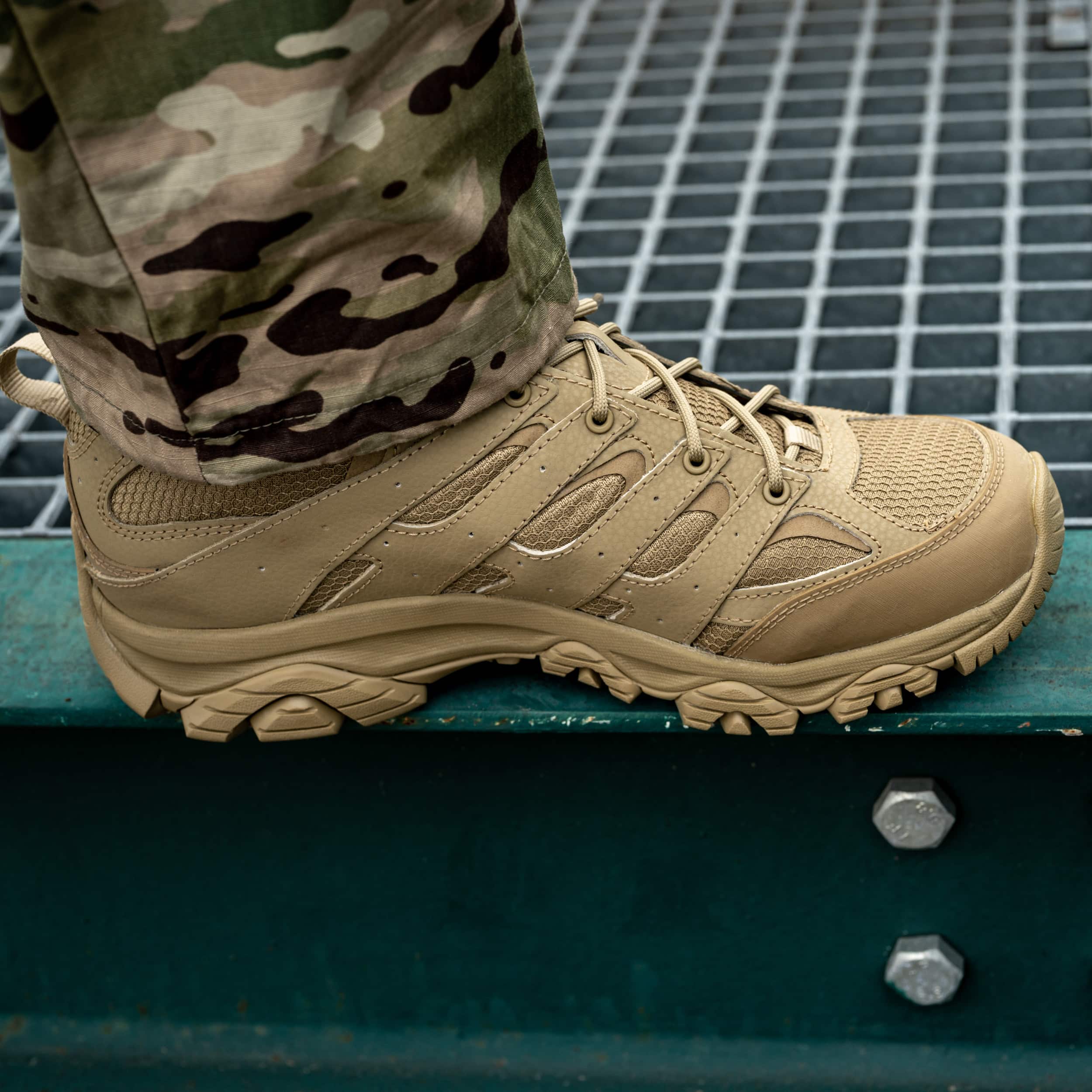 Buty Merrell MOAB 3 alacsony felső taktikai cipő - sötét farkas
