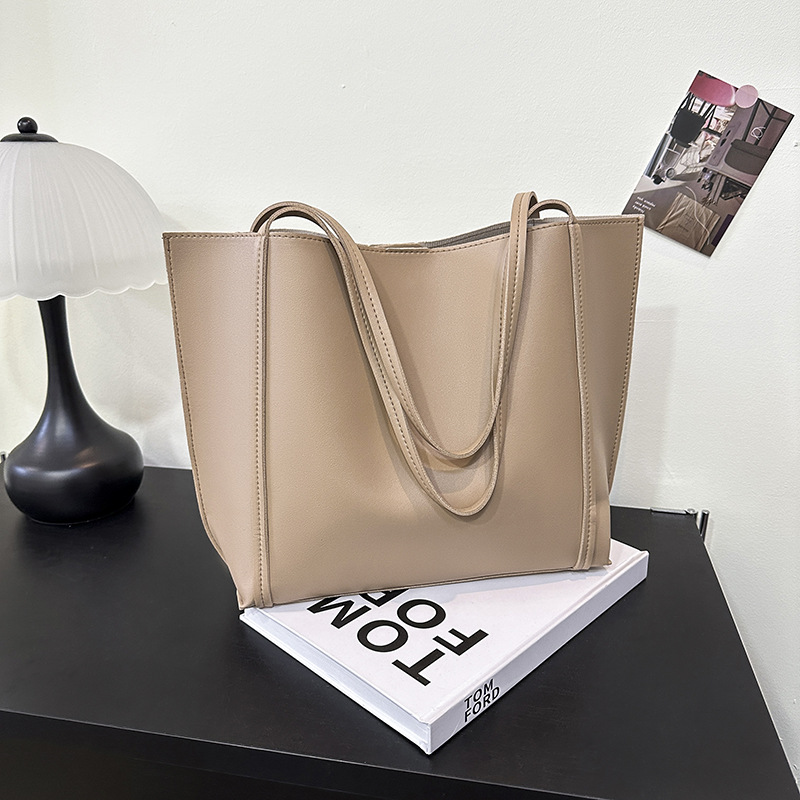 Bolsos de cuero hechos a mano